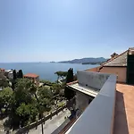Welcome Riviera - Attico San Faustino 165 Mq Piu 110 Mq Di Terrazza- In 700 ,vista Mare Strepitosa-100 M Dalla Spiaggia-parking Esclusivo Rapallo