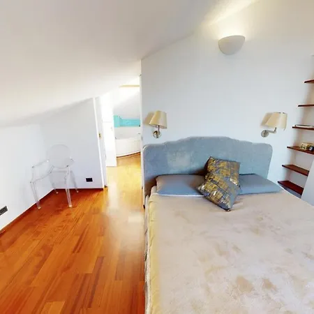 Attico San Faustino: Beachfront With Panoramic Sea Views Holiday home *