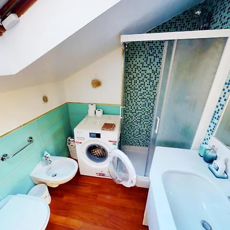 Holiday home Attico San Faustino: Beachfront With Panoramic Sea Views *