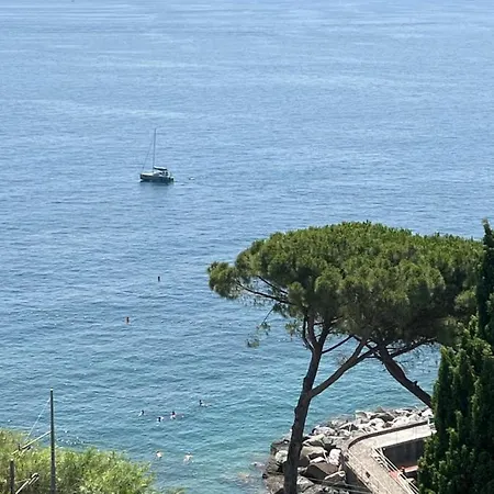 Attico San Faustino: Beachfront With Panoramic Sea Views Holiday home Rapallo