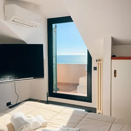 Casa vacanze Welcome Riviera - Attico San Faustino 165 Mq 110 Mq Di Terrazza- In 700 ,vista Mare Strepitosa-100 M Dalla Spiaggia-parking Esclusivo *