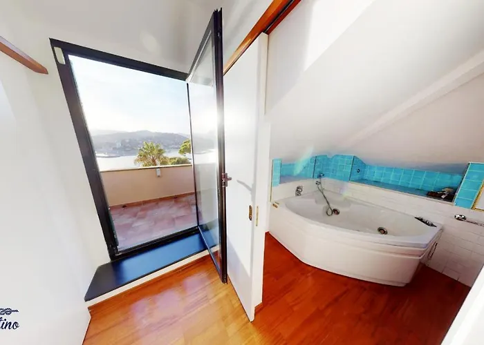 펜션 Welcome Riviera - Attico San Faustino 165 Mq Piu 110 Mq Di Terrazza- In 700 ,vista Mare Strepitosa-100 M Dalla Spiaggia-parking Esclusivo 라팔로